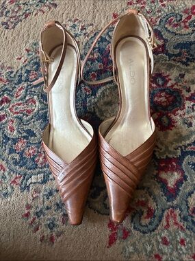 ALDO Brown Pointed-Toe Ankle-Strap Pumps